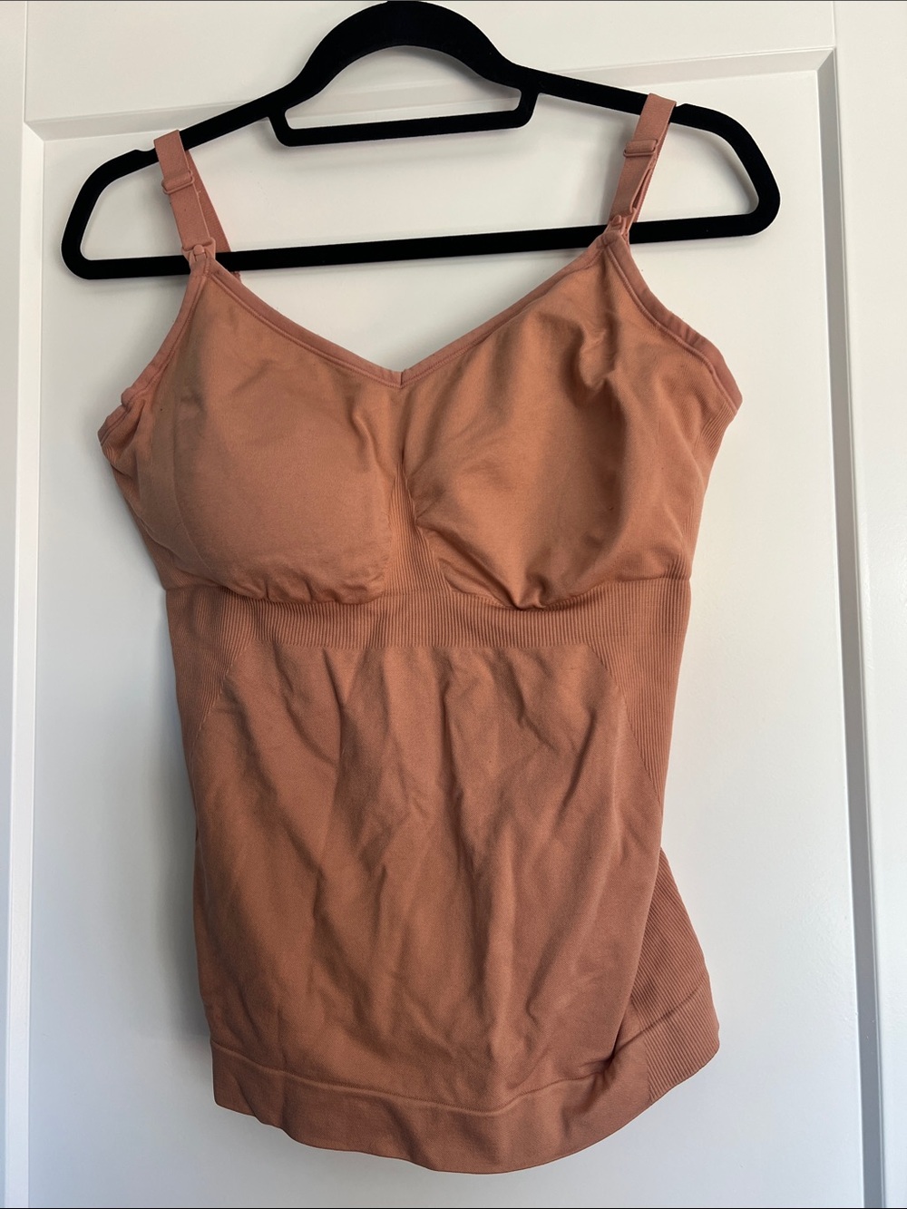 Knix Seamless nursing/maternity tank